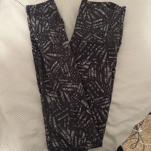 Ivivva leggings size 10